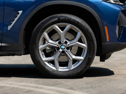 Used 2023 BMW X3 xDrive30i w/ Premium Package image 14