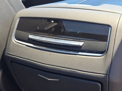 Used 2025 Cadillac Escalade Sport w/ Touring Package AWD/4WD image 13