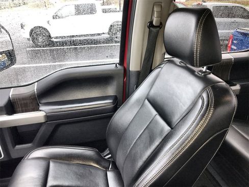 Used 2021 Ford F250 Lariat w/ Chrome Package image 23