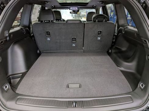 New 2025 Jeep Grand Cherokee Limited image 28