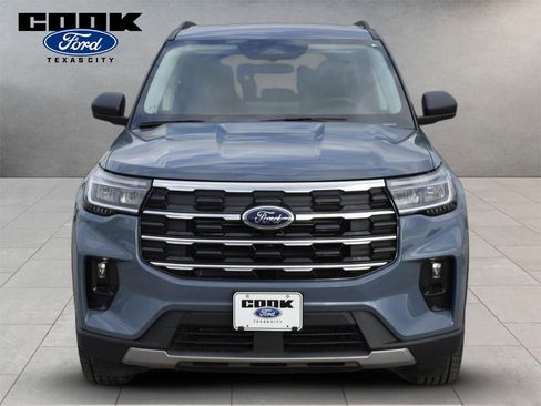 New 2026 Ford Explorer Active w/ Active Comfort Package RWD image 2