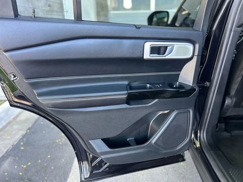 Used 2022 Ford Explorer ST w/ Equipment Group 401A image 8