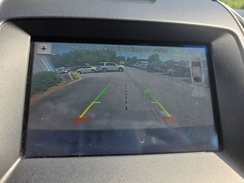 Used 2016 Ford Edge SEL w/ Equipment Group 201A AWD/4WD image 17