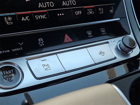 New 2025 Audi Q7 3.0T Premium Plus image 10