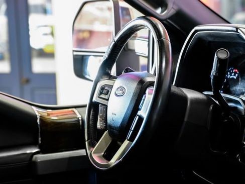 Used 2017 Ford F350 Platinum w/ Platinum Ultimate Package image 15