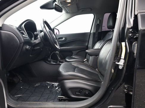 Used 2019 Jeep Compass Limited w/ Safety & Security Group image 10