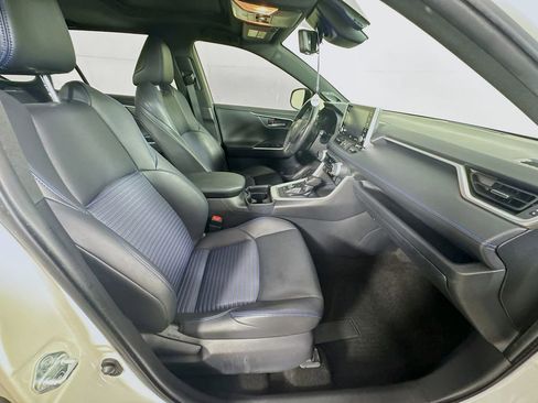 Used 2019 Toyota RAV4 XSE image 35