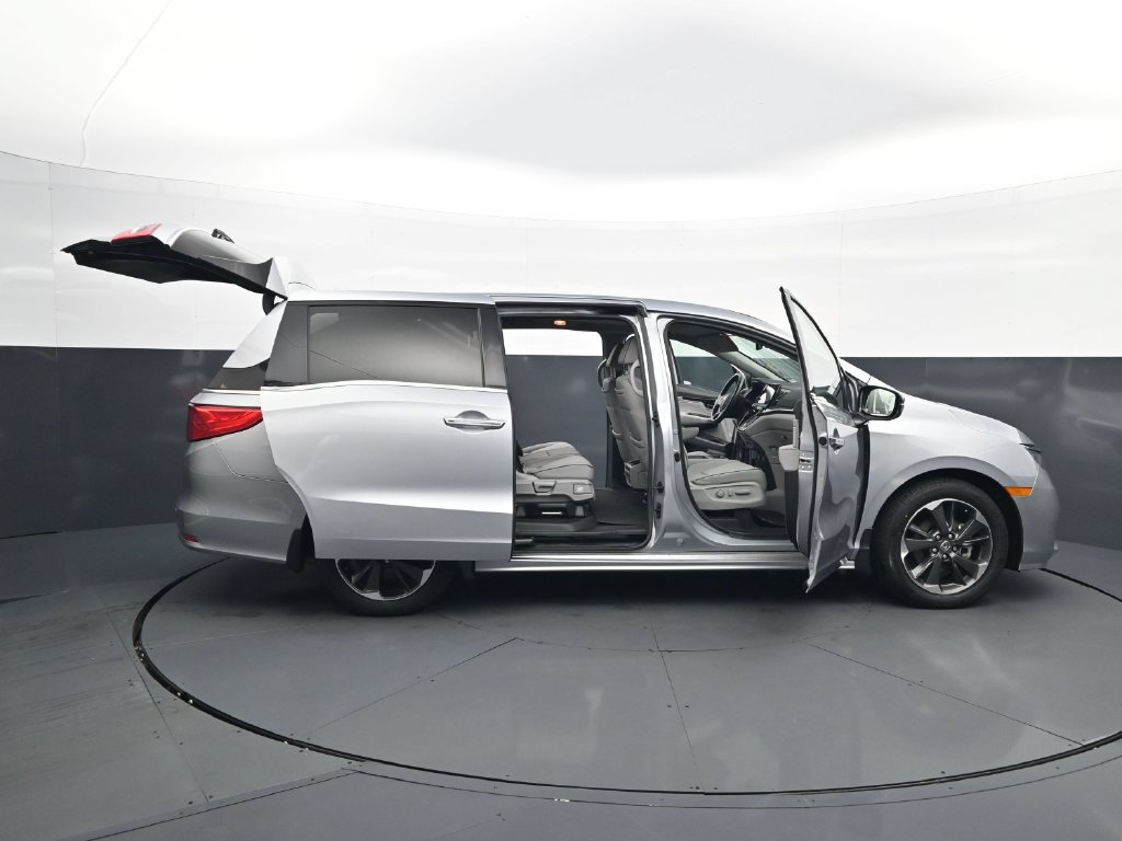 Used 2024 Honda Odyssey Elite image 69