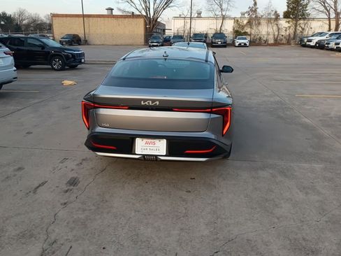 Used 2025 Kia K4 LXS image 6