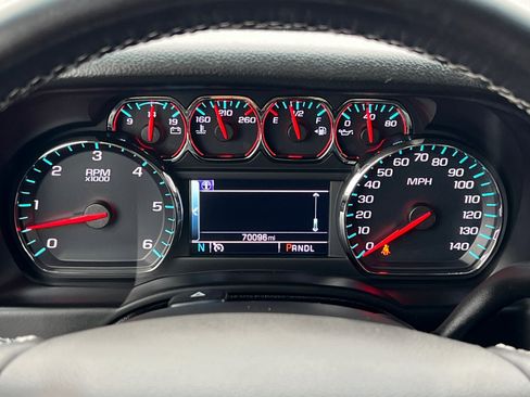 Used 2019 GMC Yukon XL SLT image 27