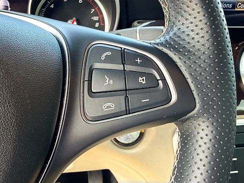 Used 2019 Mercedes-Benz CLA 250 image 35