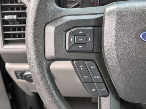 Used 2022 Ford F350 XL w/ Power Equipment Group image 17