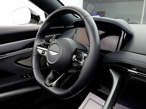Used 2024 Aston Martin DB12 Convertible RWD image 38