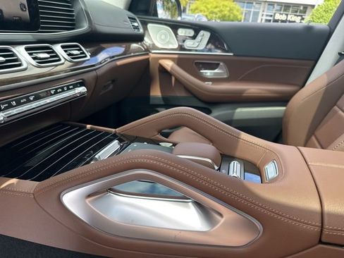 New 2026 Mercedes-Benz GLS 450 4MATIC image 20