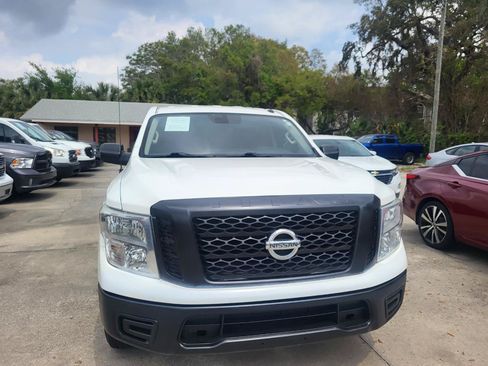 Used 2019 Nissan Titan S RWD image 7