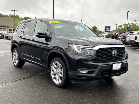 Used 2025 Honda Passport EX-L image 5