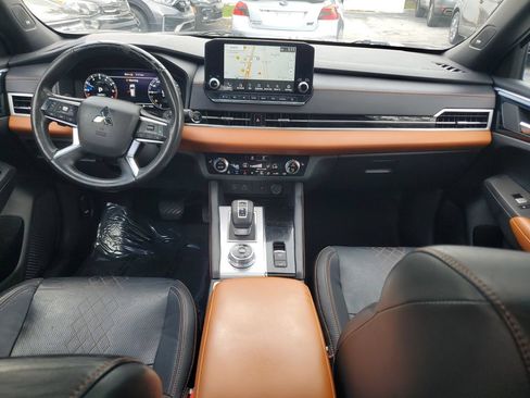 Used 2022 Mitsubishi Outlander SEL AWD/4WD image 17