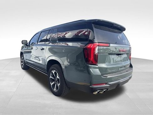 Used 2026 GMC Yukon XL AT4 w/ AT4 Premium Plus Package AWD/4WD image 9
