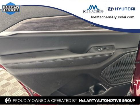 Used 2025 Jeep Grand Cherokee L Limited w/ Black Appearance Package image 22