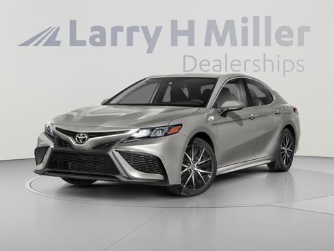 Used 2022 Toyota Camry SE w/ Carpet Mat Package (TMS) FWD image 1