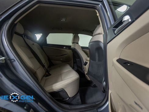 Used 2021 Hyundai Tucson Sport AWD/4WD image 32