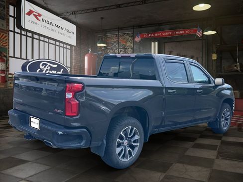 Used 2021 Chevrolet Silverado 1500 RST AWD/4WD image 6