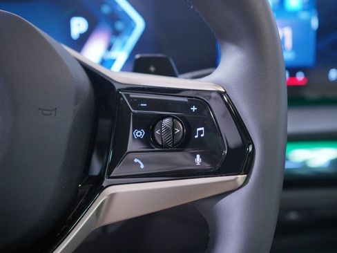 Used 2025 BMW X3 xDrive30i w/ Convenience Package image 19