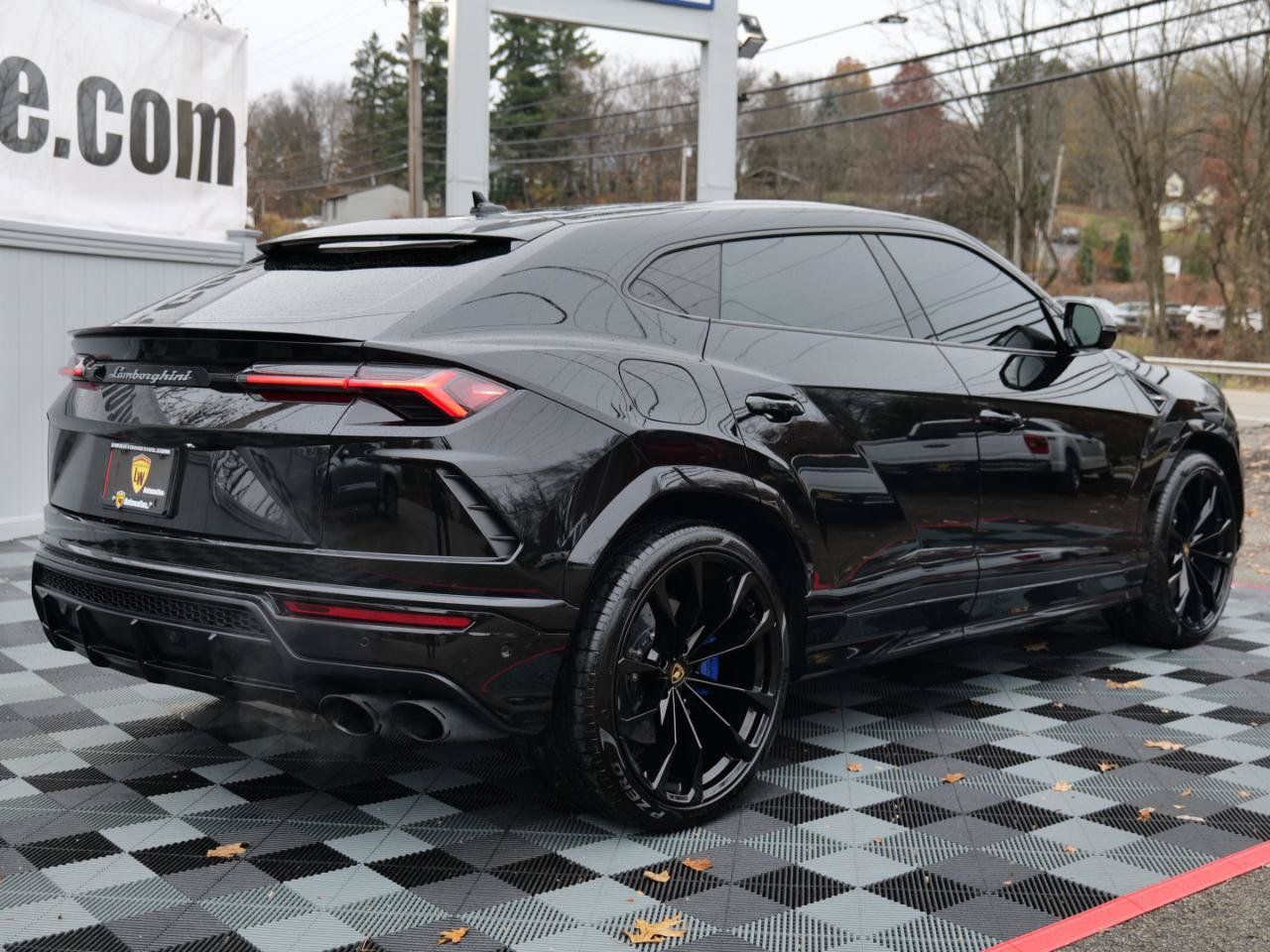 Used 2021 Lamborghini Urus AWD/4WD image 70