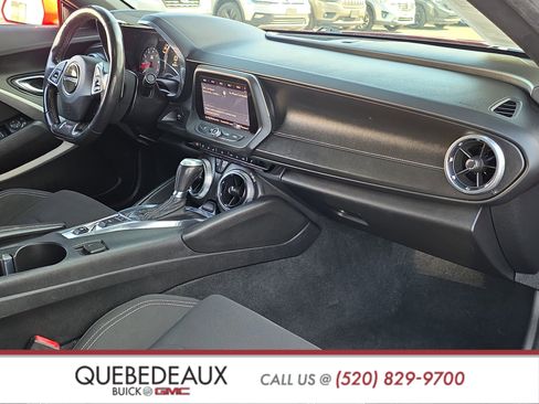 Used 2020 Chevrolet Camaro SS image 25