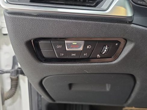 Used 2020 BMW 330i xDrive Sedan w/ Driving Assistance Package AWD/4WD image 26