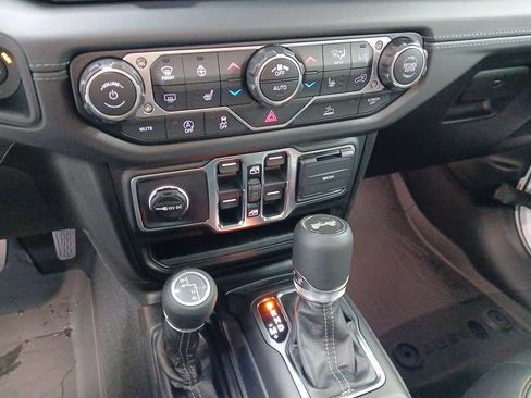 New 2026 Jeep Wrangler Sahara w/ Technology Group image 10