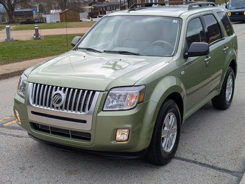 Used 2009 Mercury Mariner 4WD image 14