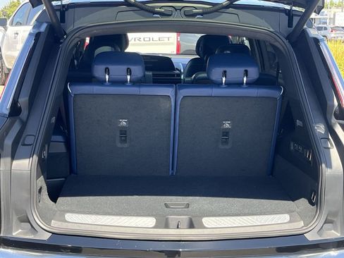 New 2026 Cadillac Vistiq Premium Luxury image 18