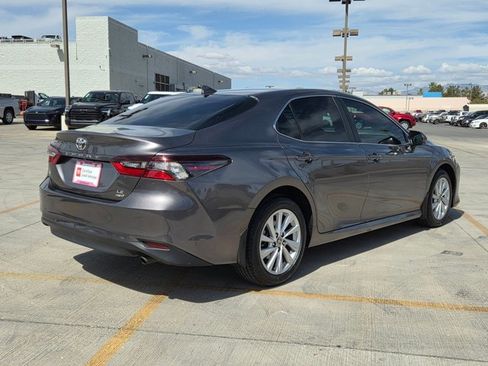 Certified 2022 Toyota Camry LE w/ Carpet Mat Package (TMS) AWD/4WD image 5
