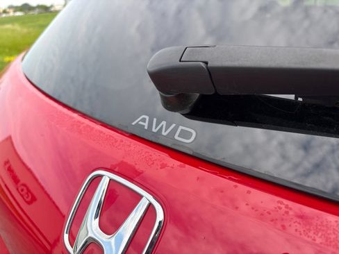 Used 2024 Honda HR-V Sport image 5
