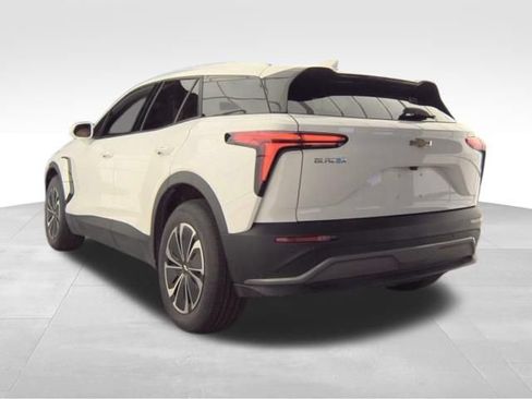 Used 2024 Chevrolet Blazer EV LT AWD/4WD image 7