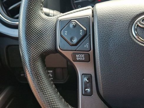 Certified 2020 Toyota Tacoma TRD Sport AWD/4WD image 20