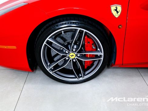 Used 2019 Ferrari 488 Spider RWD image 30