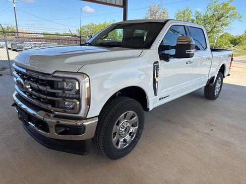 New 2026 Ford F250 King Ranch w/ Chrome Package AWD/4WD image 3
