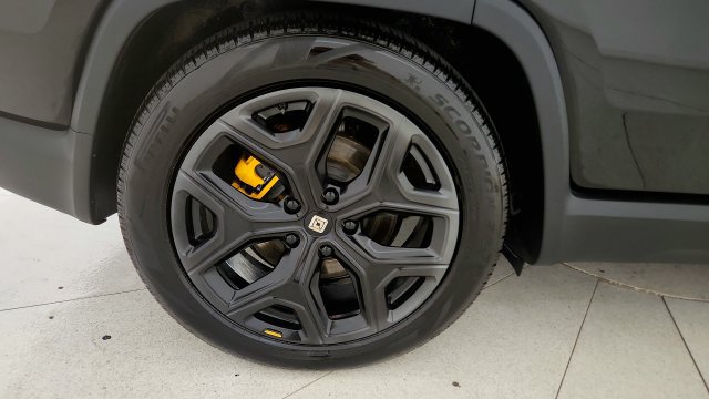 Used 2024 Rivian R1S Adventure Quad AWD/4WD image 74