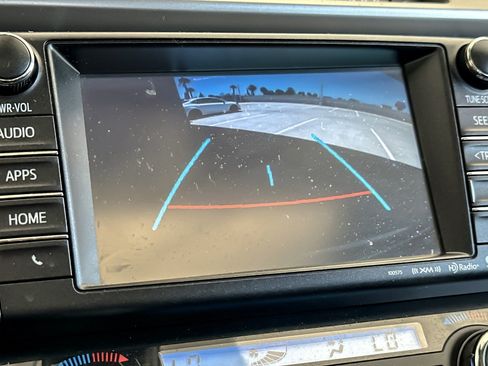 Certified 2017 Toyota RAV4 XLE w/ Carpet Mat Package FWD image 18