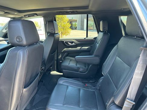 Used 2022 Chevrolet Tahoe Z71 w/ Off-Road Capability Package AWD/4WD image 6