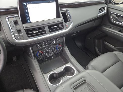 Used 2023 Chevrolet Tahoe Z71 w/ Luxury Package image 36