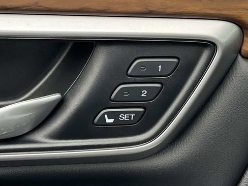 Used 2020 Honda CR-V Touring image 26