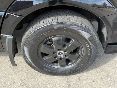 Used 2015 Mercedes-Benz Sprinter 2500 image 22