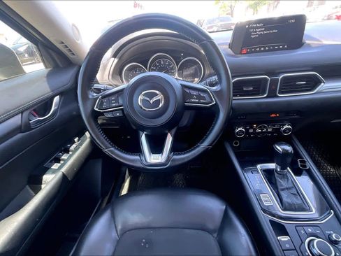 Used 2017 MAZDA CX-5 Touring FWD image 6