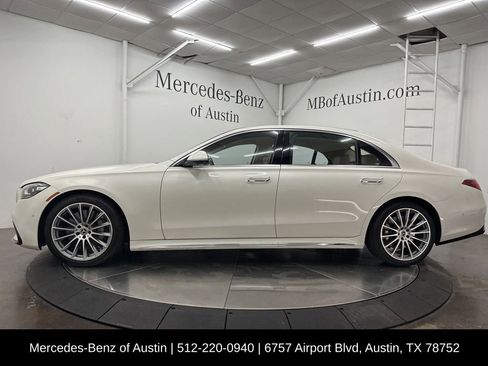 Used 2023 Mercedes-Benz S 500 4MATIC image 4