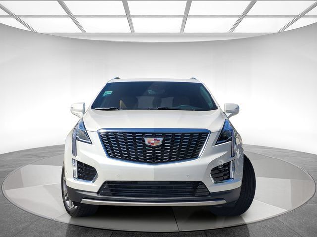 New 2026 Cadillac XT5 Premium Luxury FWD image 2
