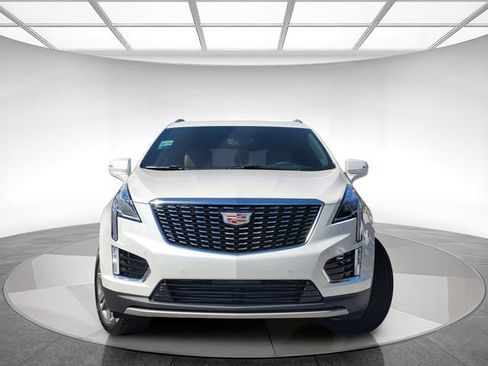 New 2026 Cadillac XT5 Premium Luxury FWD image 2