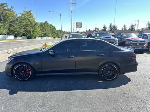 Used 2015 Mercedes-Benz E 63 AMG S-Model image 4